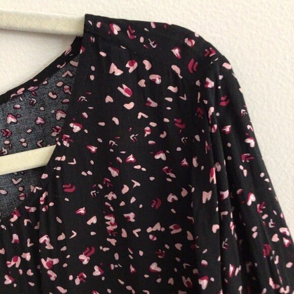 Torrid Womn Plus Sz 3X Black Leopard Heart Print Challis Twist Front Crop Blouse - Picture 6 of 10